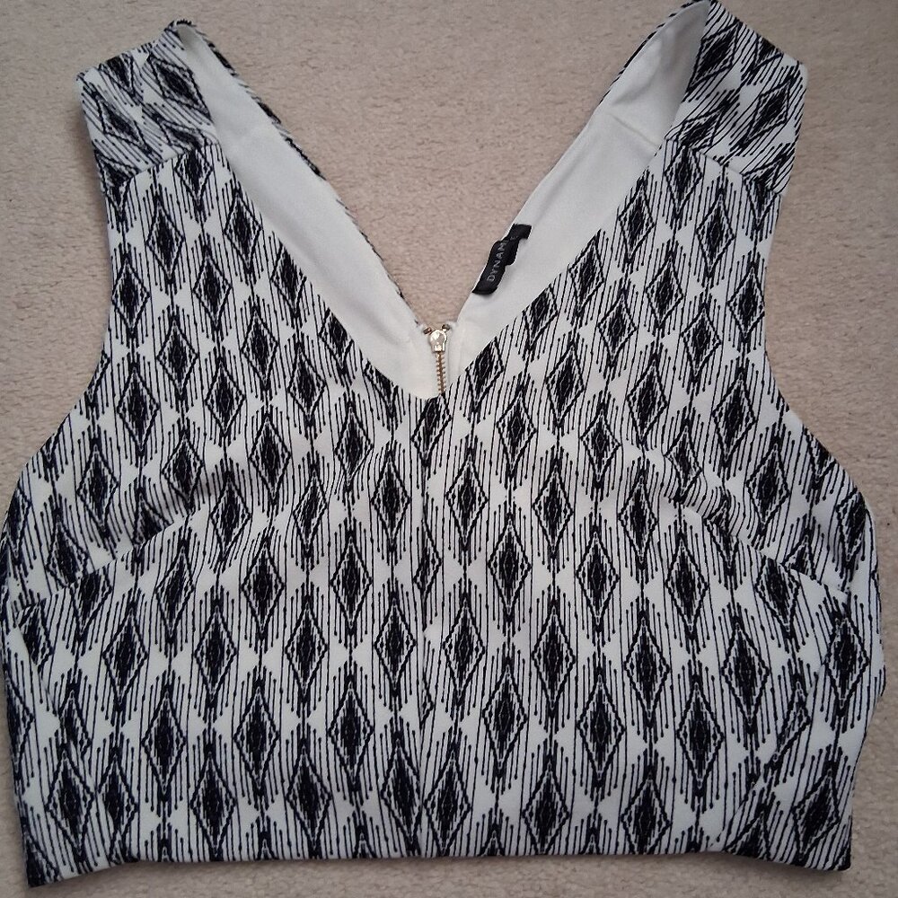 Cropped zip-up top
